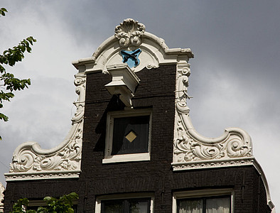Herengracht 365, Halsgevel