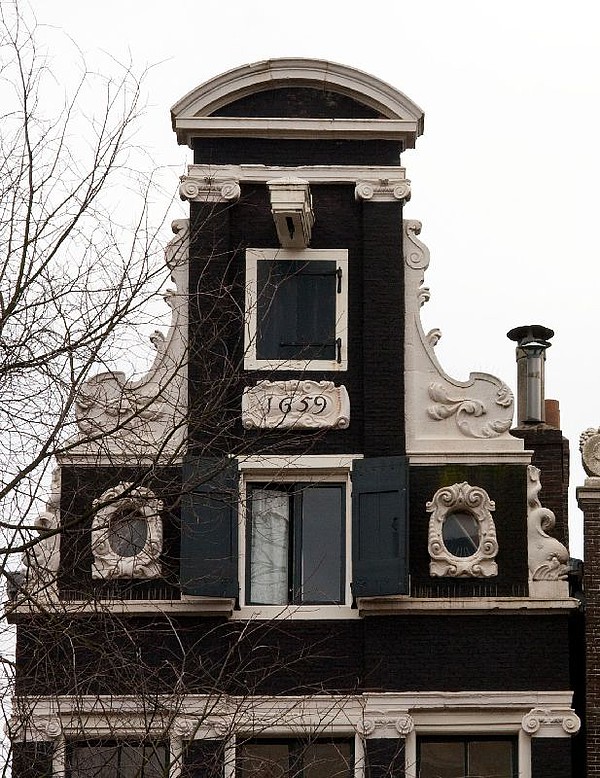 Herengracht 59 Verhoogde Halsgevel